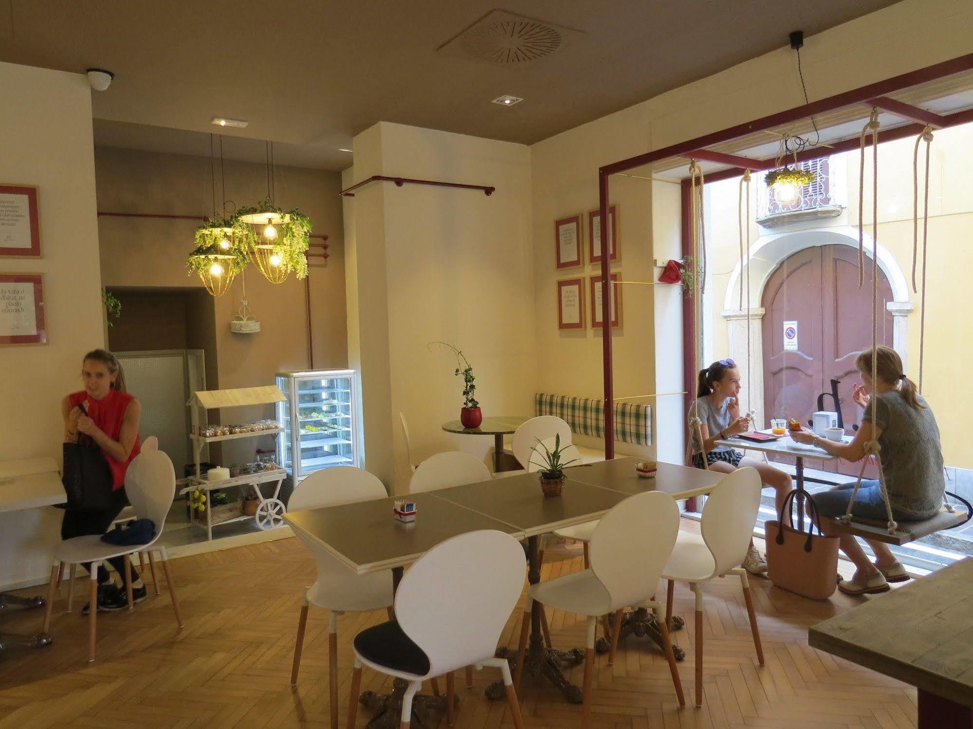Monza City Rooms & Studios Eksteriør bilde